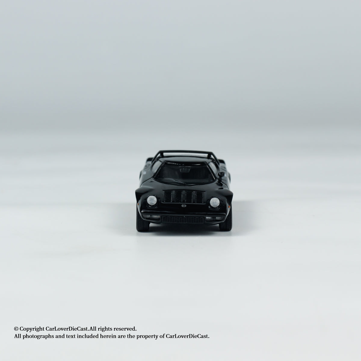 Mini GT 1:64 Lancia Stratos HF Stradale Nero (MGT00846) Diecast Car Model Available Now