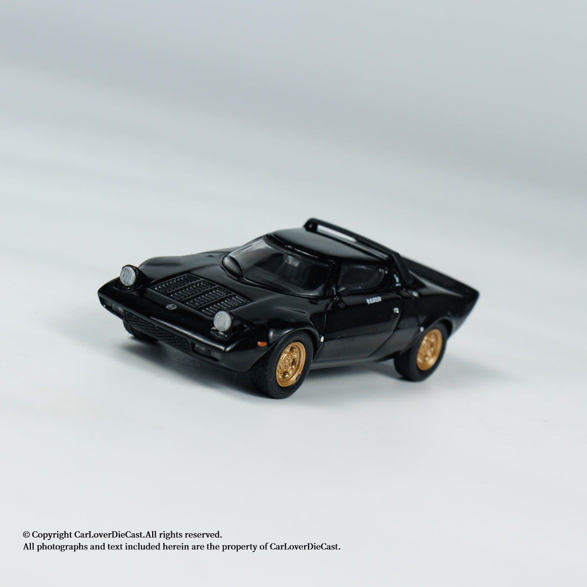 Mini GT 1:64 Lancia Stratos HF Stradale Nero (MGT00846) Diecast Car Model Available Now