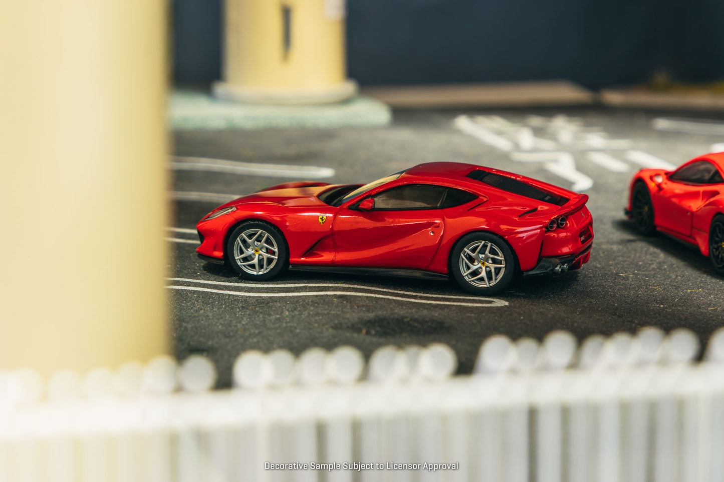 CENTAURIA & IXO COLLECTIONS x CLDC 1:64 FERRARI 812 SUPERFAST 2017 Car With Book (IXC.FSD.FE.014) Diecast Car Model Available In November 2025 Pre Order Now