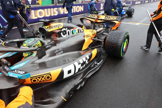 Minichamps 1:64 MCLAREN FORMULA 1 TEAM MCL39 - OSCAR PIASTRI - AUSTRALIAN GP 2025 (530256481) Diecast Car Model Available In Q4 2025 Pre Order Now