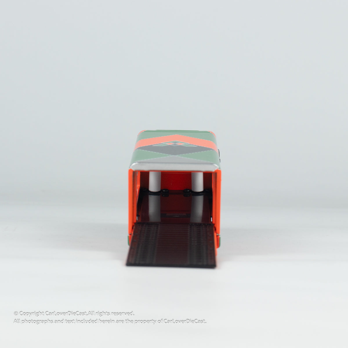 Unique Model 1:64 Hino 500 Ranger Mazda x RENOWN Elevating Container Transport Vehicle (UM001-014) Diecast Car Model AvailableNow