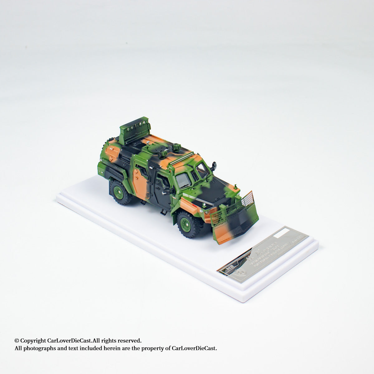 MB Model 1:64 HK \ SPINOSAURUS - riotdispersal vehicle (Military) Green (MB64102) Diecast Car Model Available Now